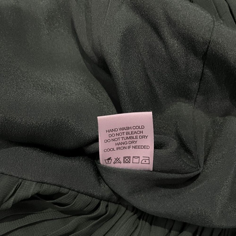 Lovers and Friends Alex Midi Dress in Emerald Green - Picture 8 of 8